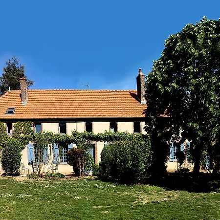le clos des artistes - Gîte Turny Extérieur photo